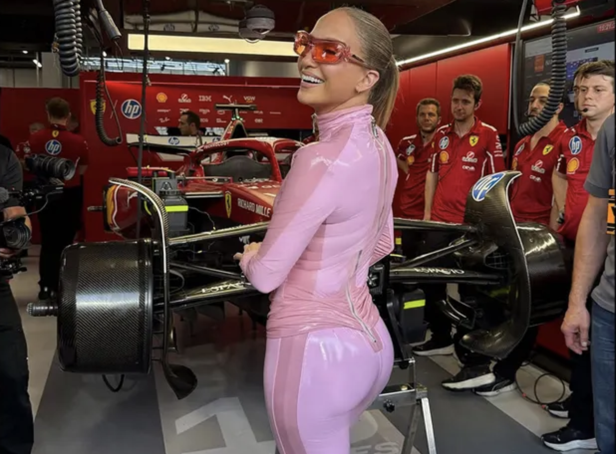 Jennifer Lopez Just Turned the Saudi Grand Prix Into a Barbiecore Runway 💖